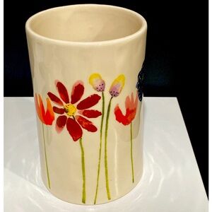 Mother’s Day collection l. Rae Dunn bottle chiller.